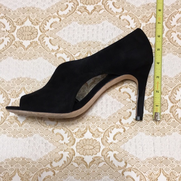 Cole Haan Viveca Black Suede Pump with Cut Out Size 8B with Box - Picture 6 of 9